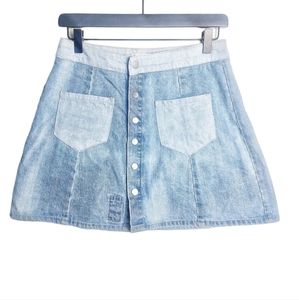 Zara Trafaluc | Denim Jean snap button mini skirt Embroidered Flower detail